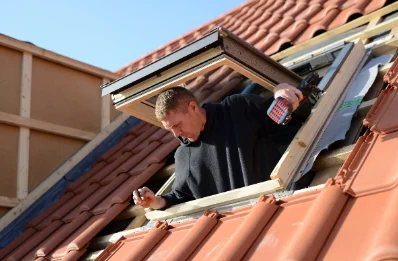 Pose de fenêtres de toit Velux à Cabrerets